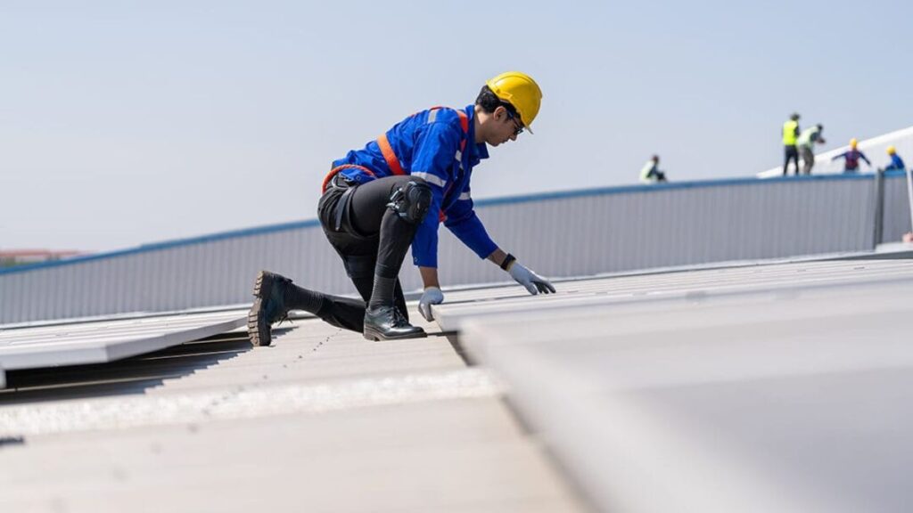 Best Practices for Maintaining Commercial Roofs for Longevity and Efficiency
